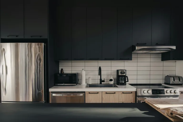 illetékkel érintett lakás konyhája