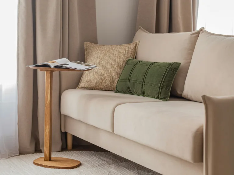 eladó lakás nappalija