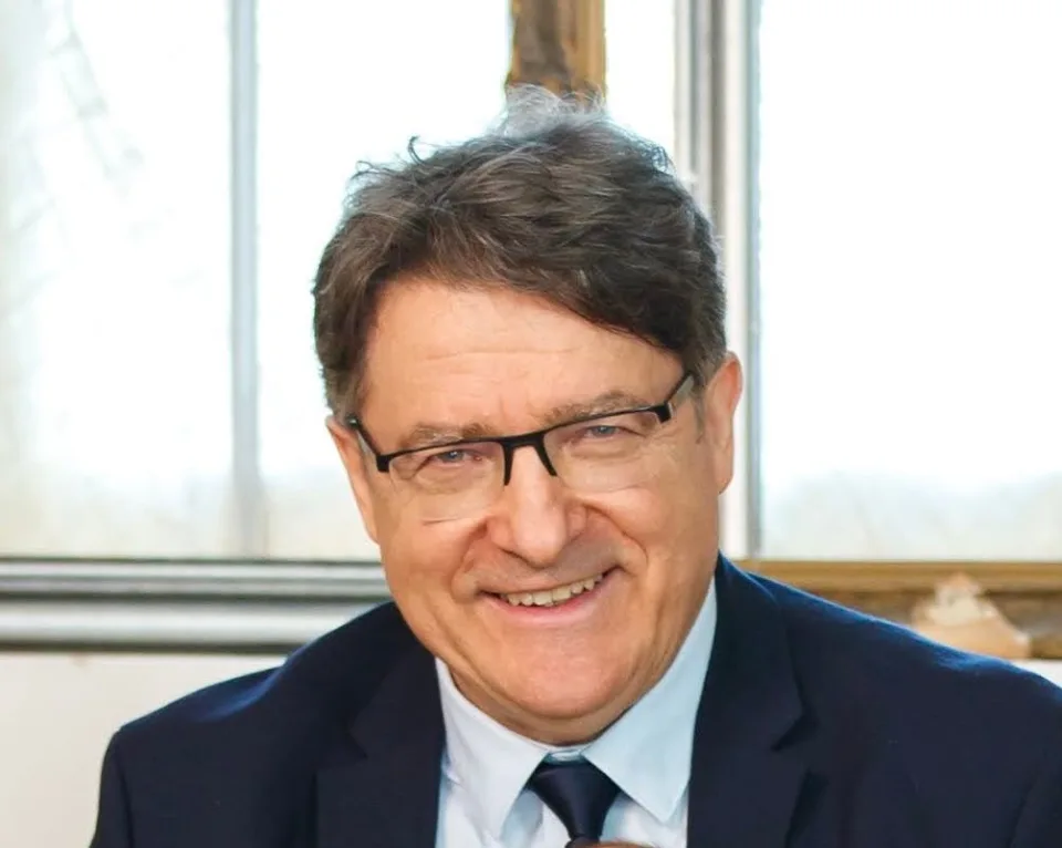 dr. Szabó Tibor, attorney-at-law