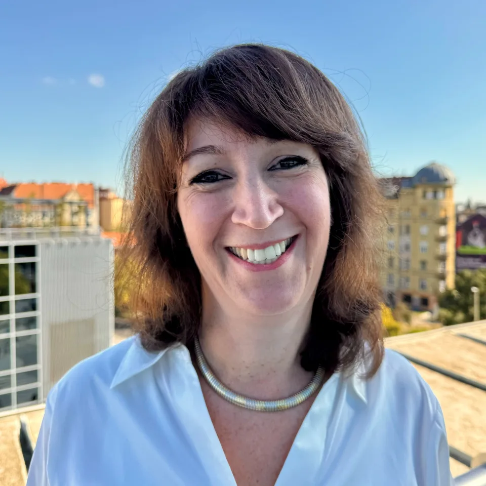 Róderné dr. Földes Eszter